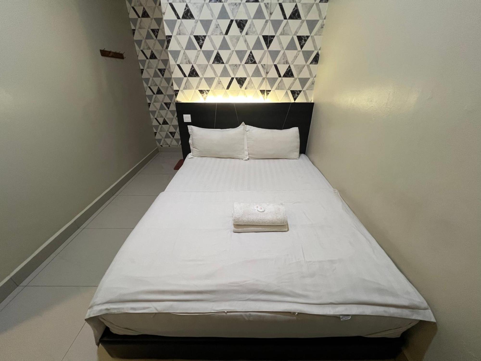 Gebeng Industrial Park Budget Hotel Куантан Экстерьер фото
